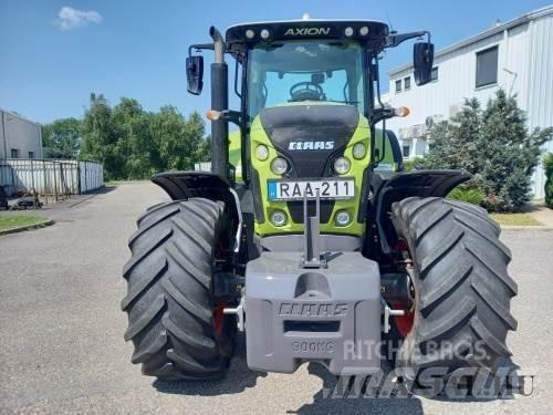 CLAAS Axion 810 Traktoriai