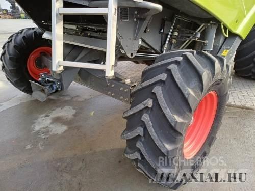 CLAAS Tucano 450 Derliaus nuėmimo kombainai