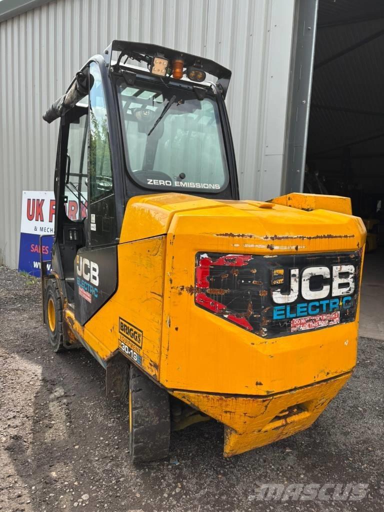 JCB 30-19 E Elektriniai šakiniai krautuvai