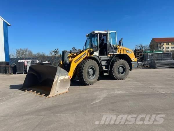 Liebherr L 538 V Naudoti ratiniai krautuvai