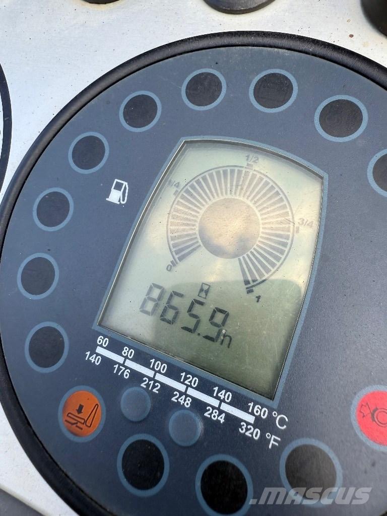 Bomag BW 80 AD-5 Porinių būgnų volai