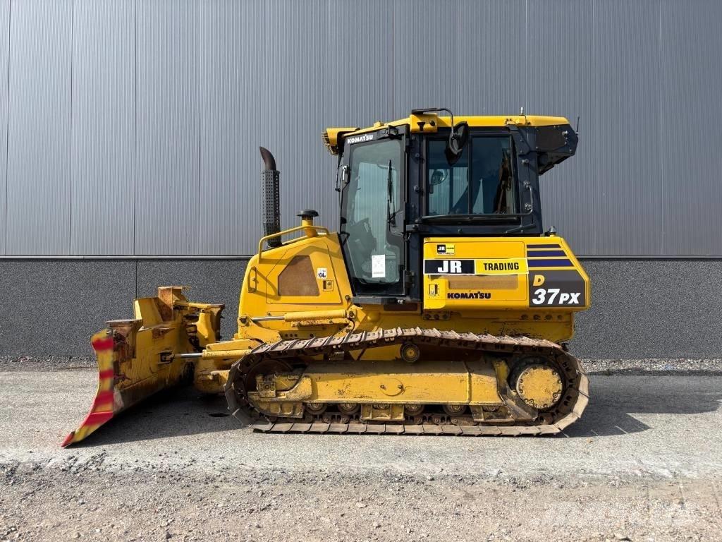 Komatsu D37 PX-23 Vikšriniai buldozeriai