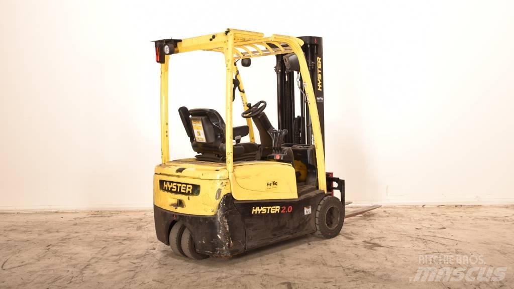 Hyster J2.0XNT Elektriniai šakiniai krautuvai