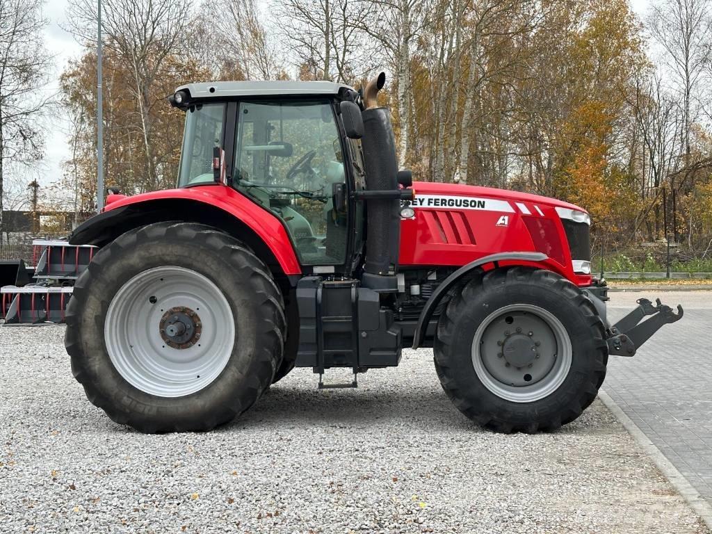 Massey Ferguson 7724 Traktoriai