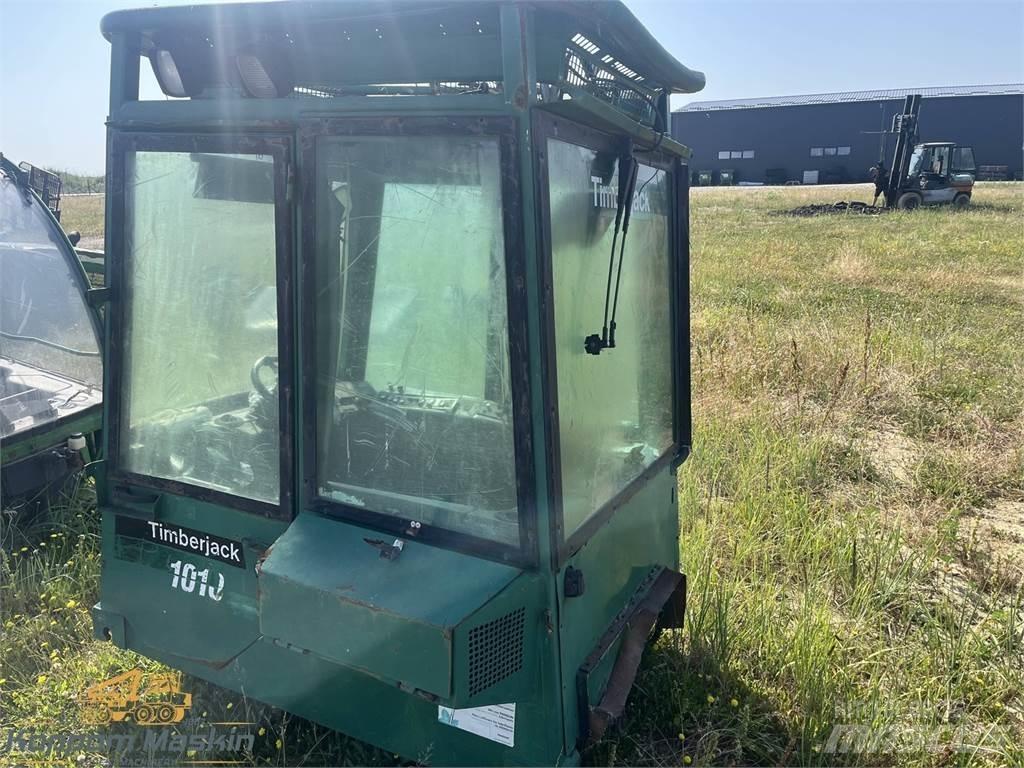 Timberjack 1010 Kabinos ir salonai