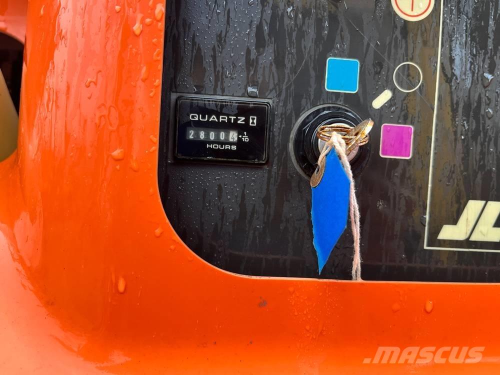 JLG 450 AJ Alkūniniai keltuvai