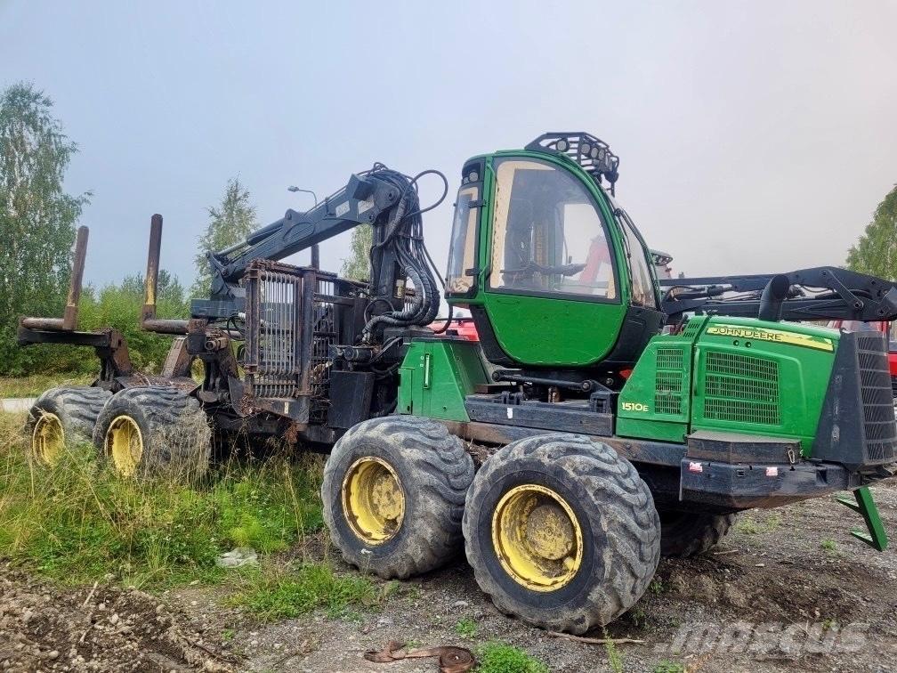 John Deere 1510 E Naudoti miškovežiai (Forvarderiai)