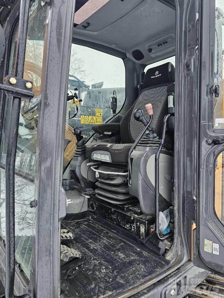 CASE CX 145 D SR Vikšriniai ekskavatoriai