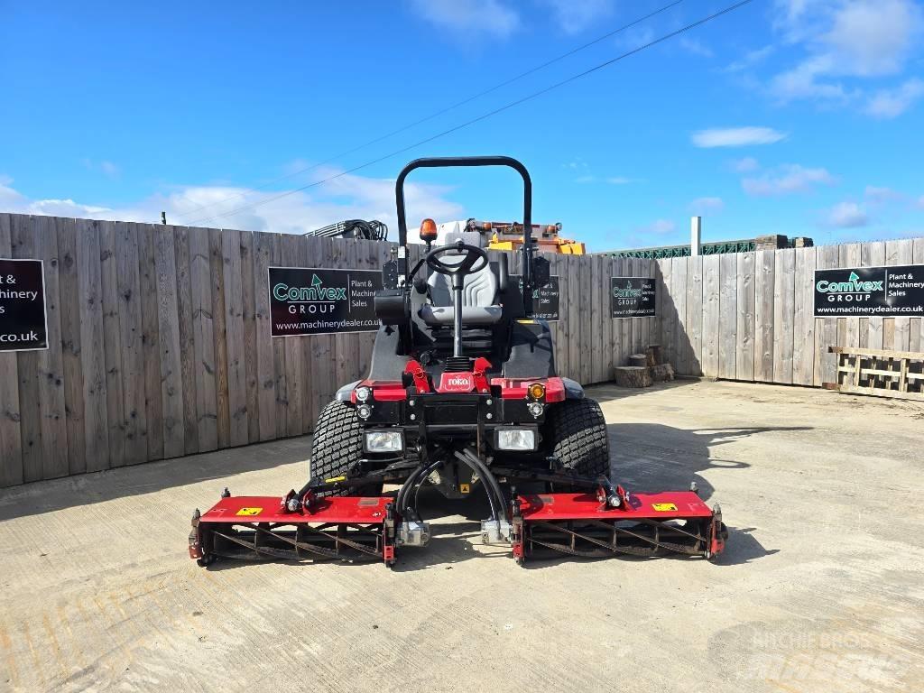 Toro LT3340 Savaeigės žoliapjovės