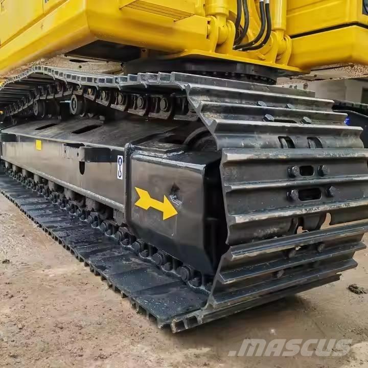 Komatsu PC220-8 Vikšriniai ekskavatoriai