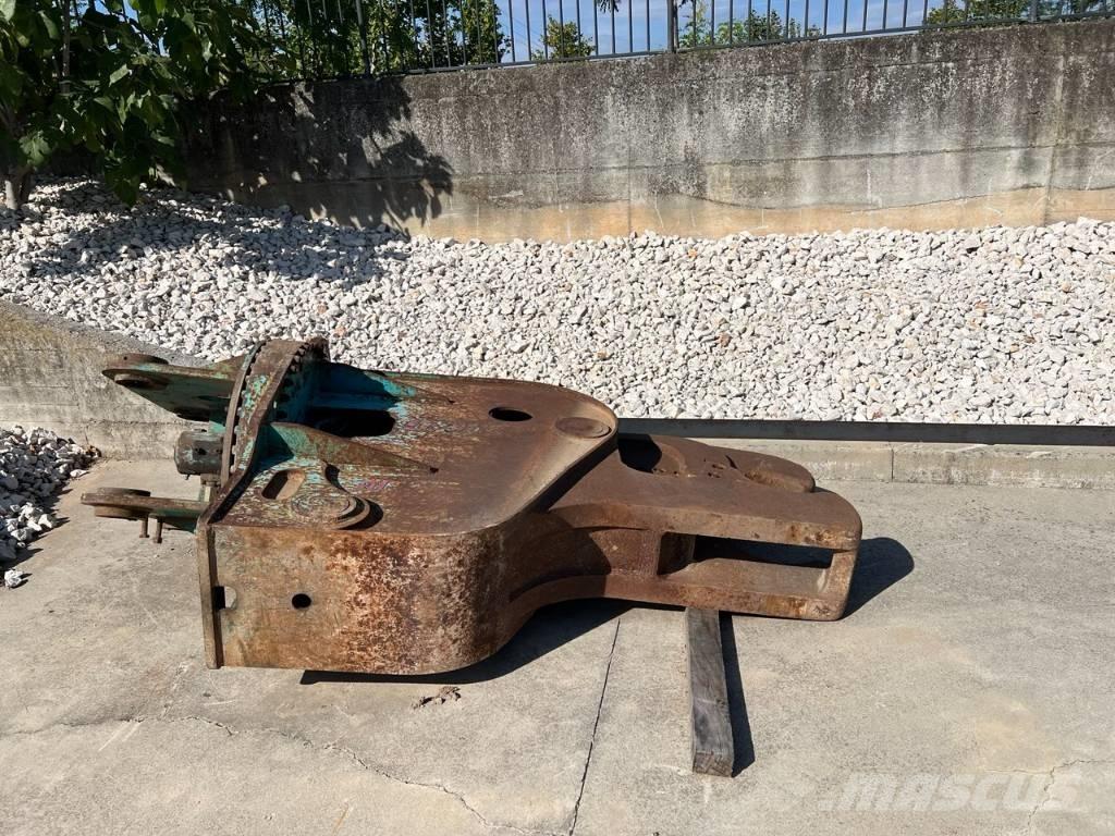 CMI fr 26 Griebtuvai