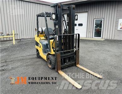 CAT C 6000 Naudoti konteinerių krautuvai