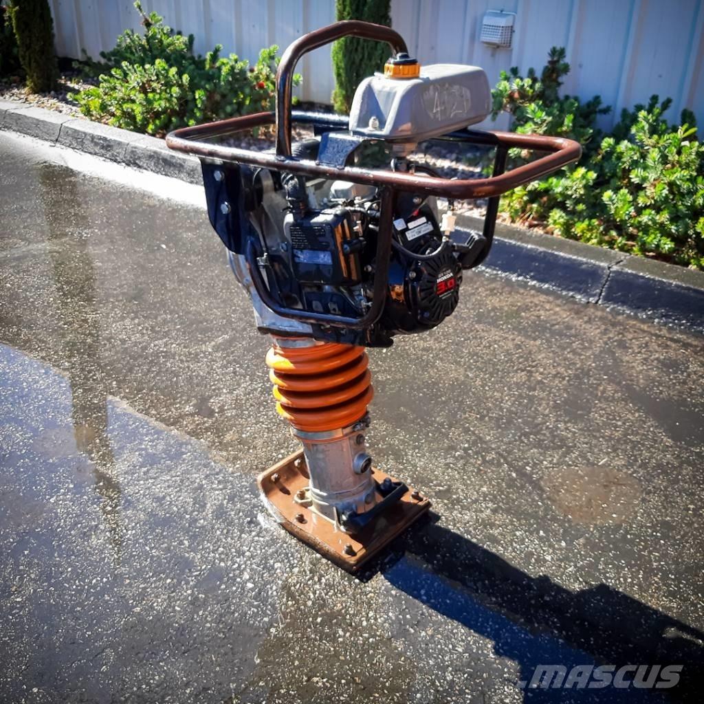 MultiQuip MT 65 H Plūktuvai