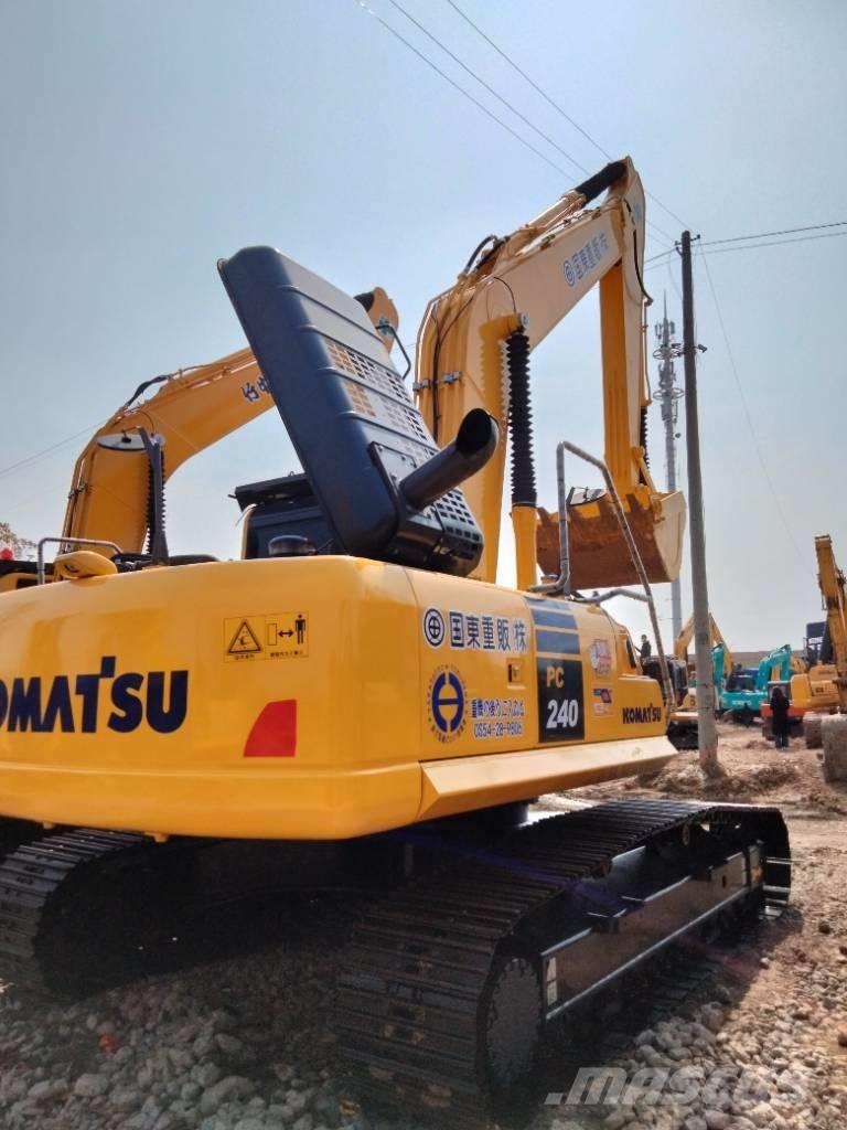 Komatsu PC 240 Vikšriniai ekskavatoriai