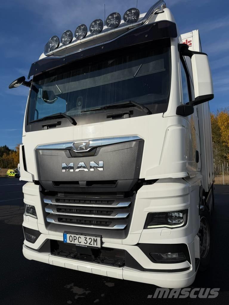 MAN 26.510 6X2-4 Sunkvežimiai su dengtu kėbulu