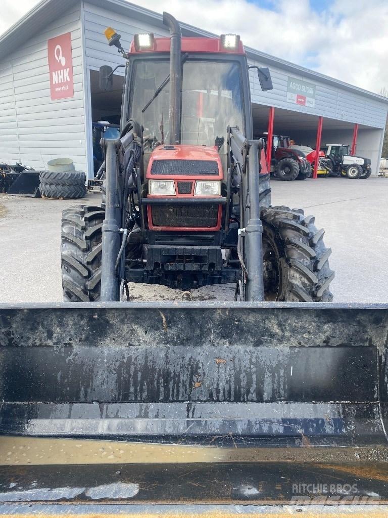 Case IH 4240-4 Traktoriai
