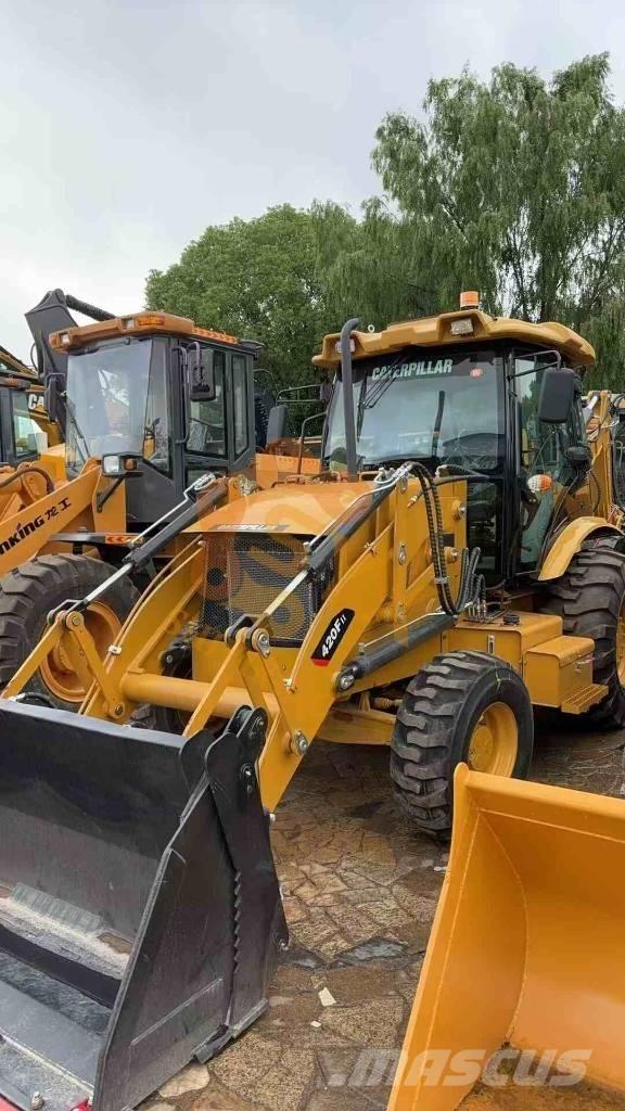 CAT 420 F Ekskavatoriniai krautuvai