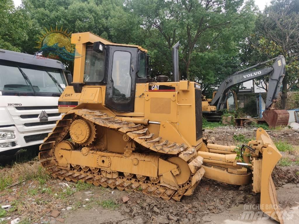 CAT D 5 N Vikšriniai buldozeriai