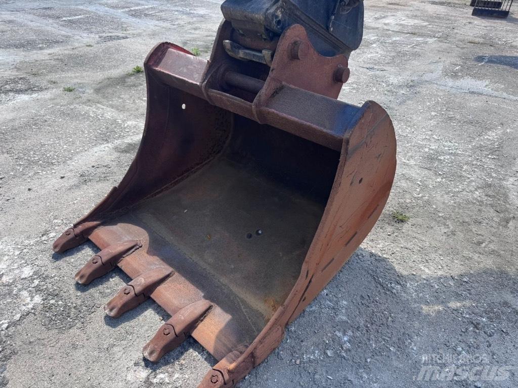 JCB JS 210 LC Vikšriniai ekskavatoriai