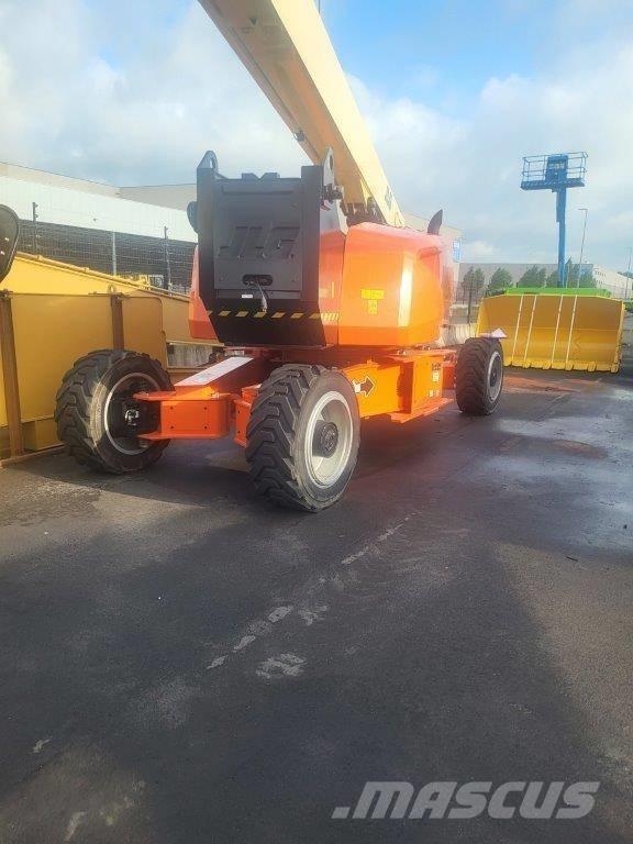 JLG 1500AJP Alkūniniai keltuvai