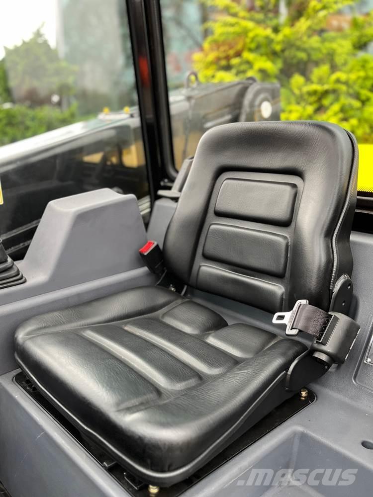 Günstig GRT1500 Teleskopiniai krautuvai