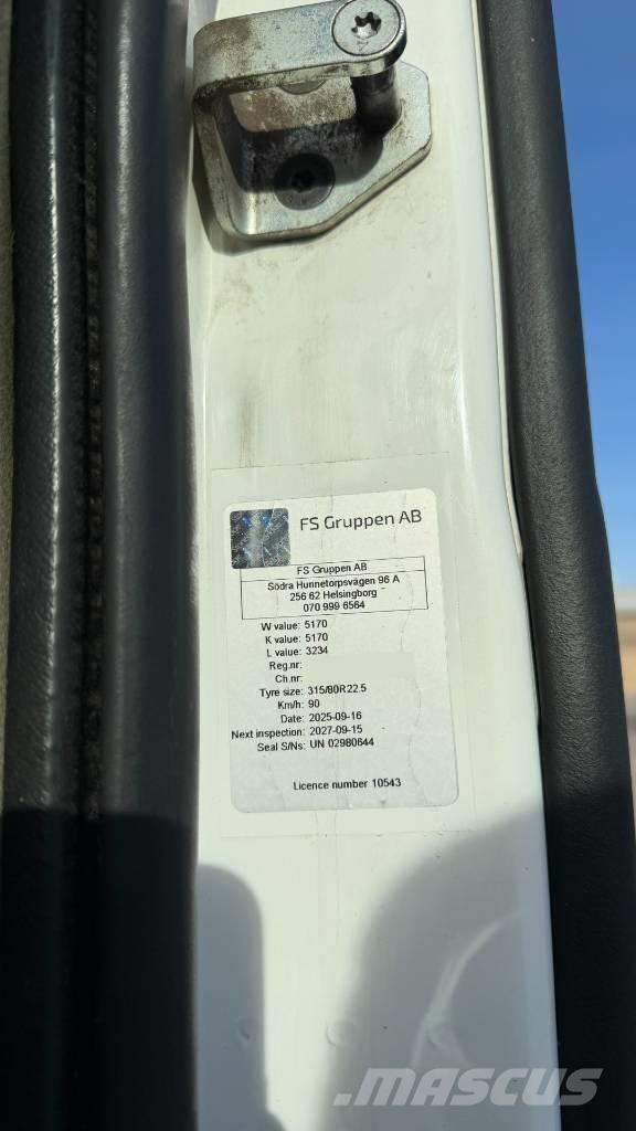 Volvo FM 10 Automobiliniai kranai