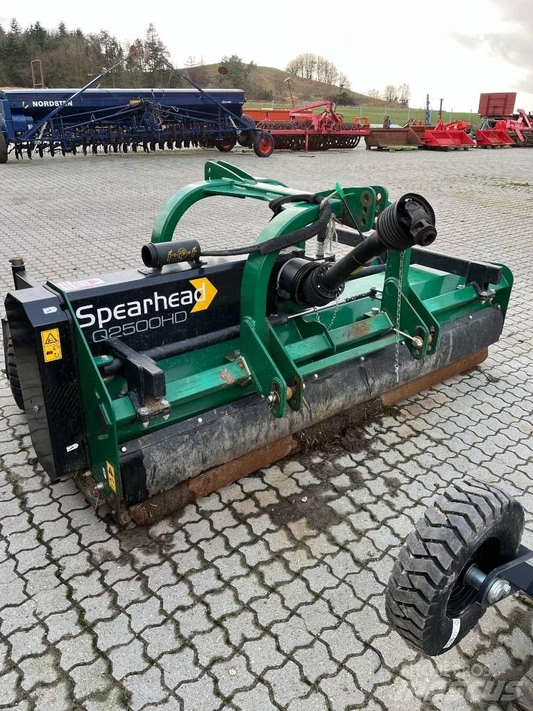 Spearhead Q 2500 HD Šienapjovės