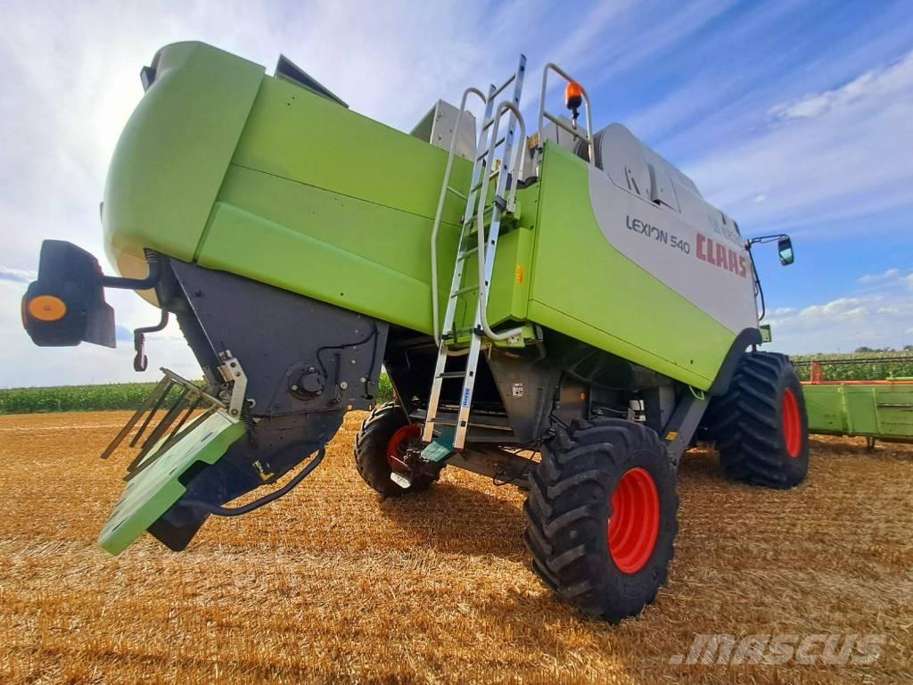 CLAAS Lexion 540 Derliaus nuėmimo kombainai