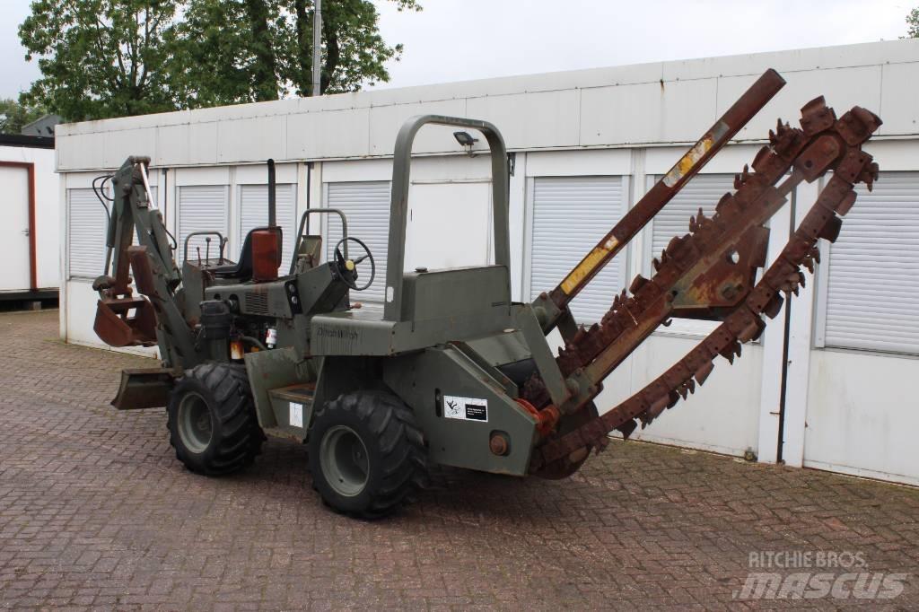 Ditch Witch 3210 Tranšėjų ekskavatoriai