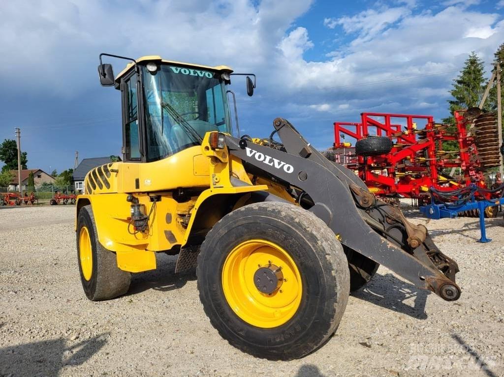 Volvo L 45 B Naudoti ratiniai krautuvai
