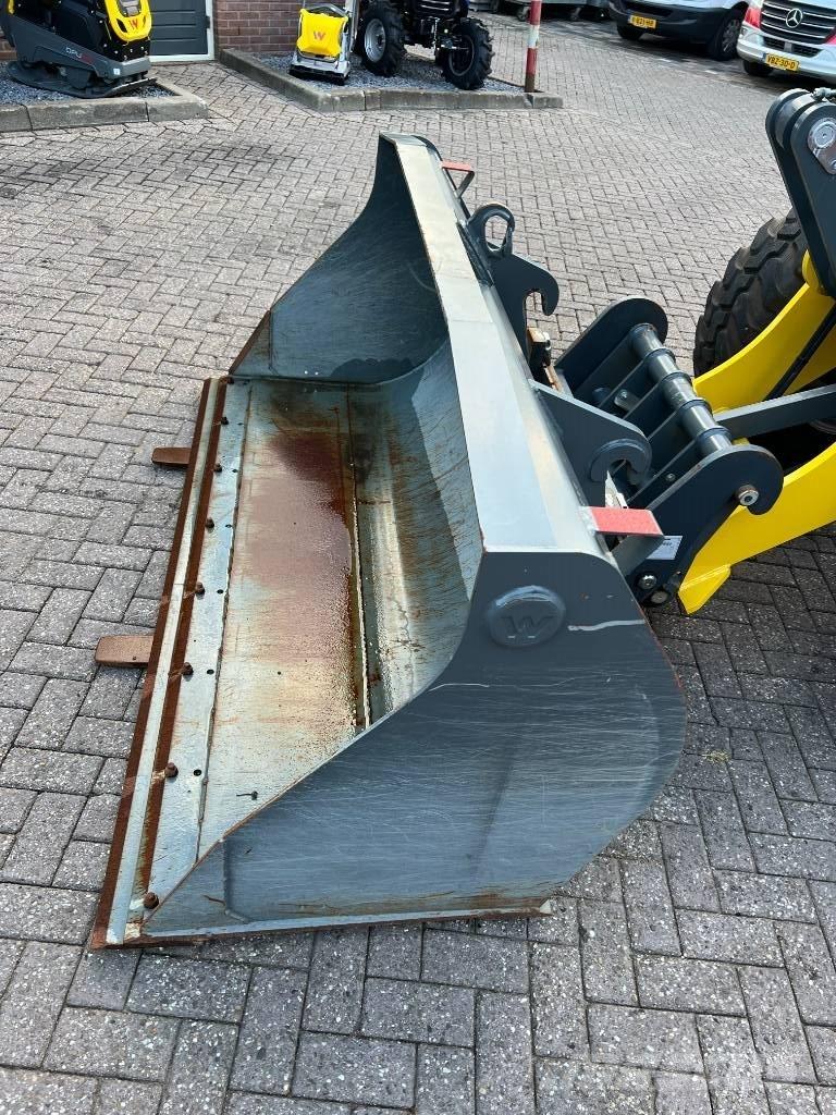 Wacker Neuson WL 60 Naudoti ratiniai krautuvai