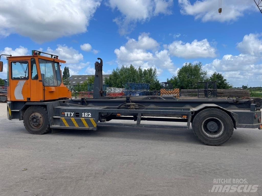 Kalmar 182 A L2 C!8 Naudoti terminalų vilkikai