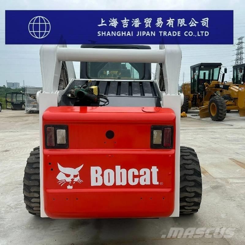 Bobcat S 300 Krautuvai su šoniniu pasukimu