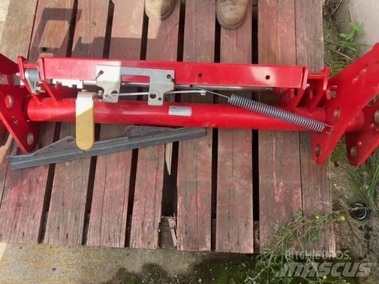 Ålö EURO HEADSTOCK Kiti krovimo ir kasimo mechanizmai ir jų priedai