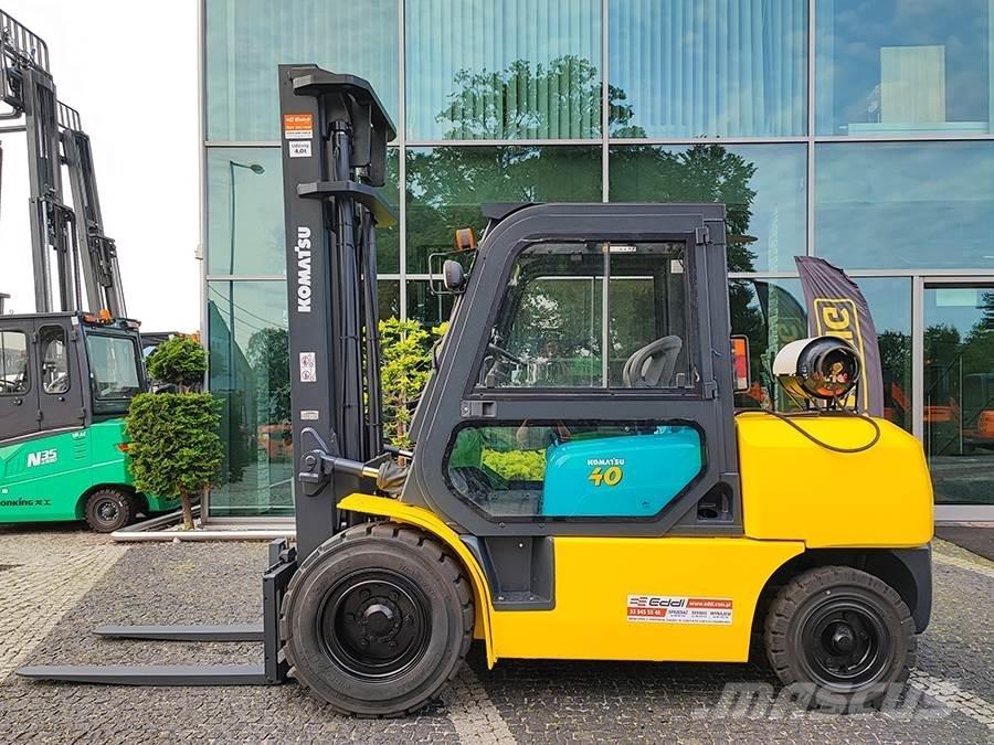 Komatsu FG40T-7 LPG (dujiniai) krautuvai