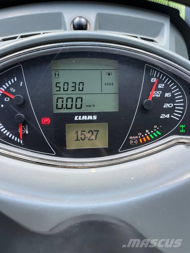 CLAAS Axion 800 CIS Traktoriai