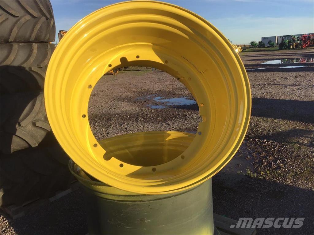 John Deere 42 Zoll Padangos, ratai ir ratlankiai