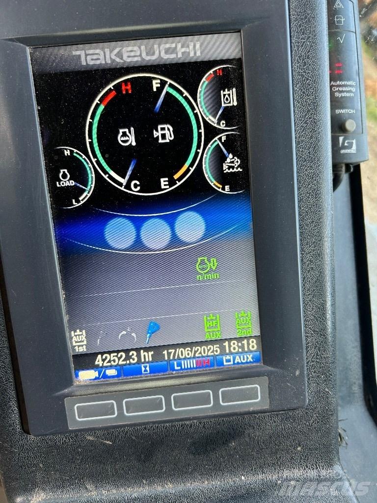 Takeuchi TB 2150 Vikšriniai ekskavatoriai