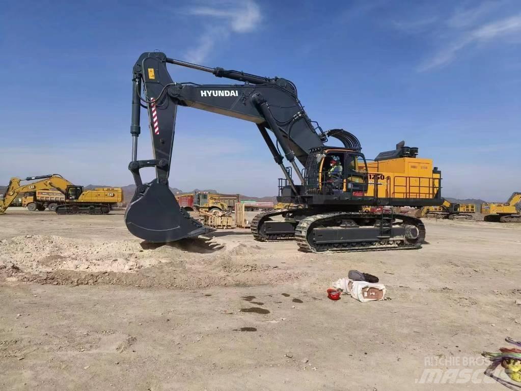 Hyundai HX1250 Vikšriniai ekskavatoriai