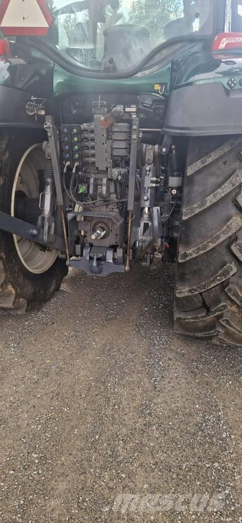 Valtra T194 versu Traktoriai