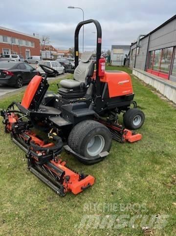 Jacobsen 305 Savaeigės žoliapjovės