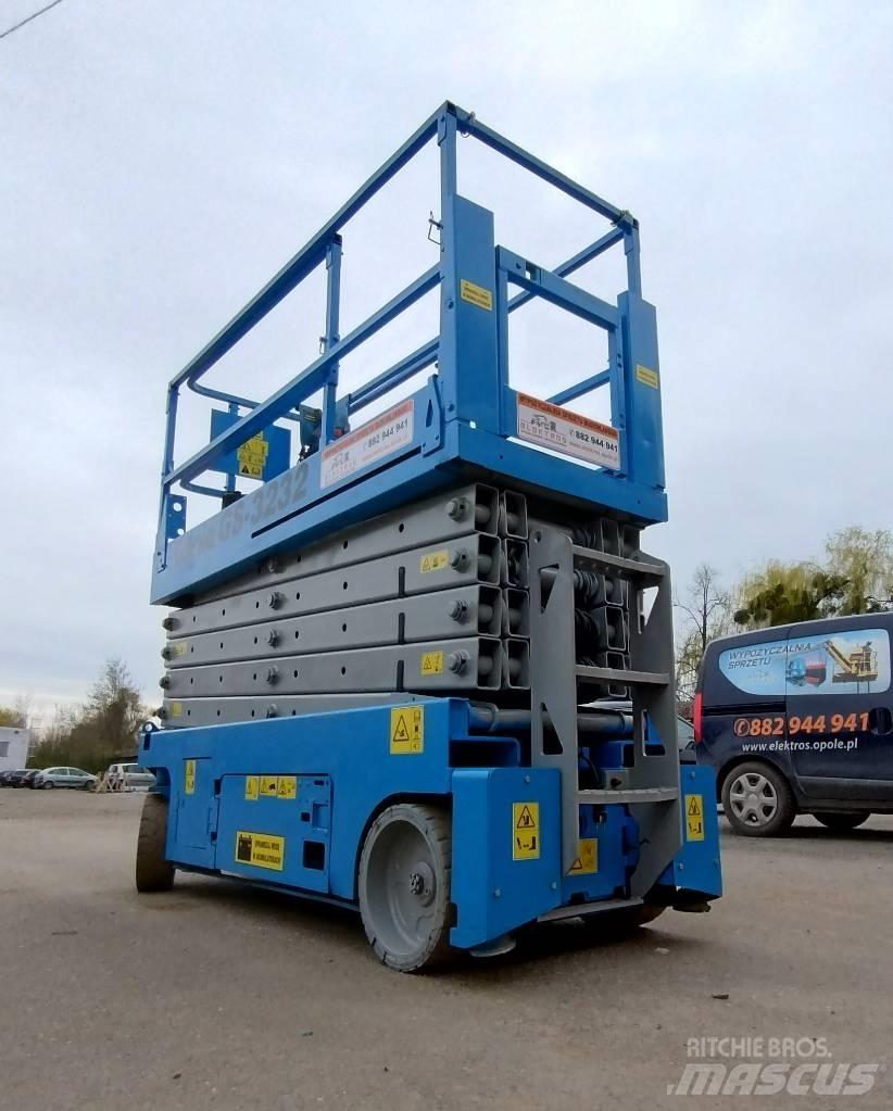 Genie GS 3232 Žirkliniai keltuvai