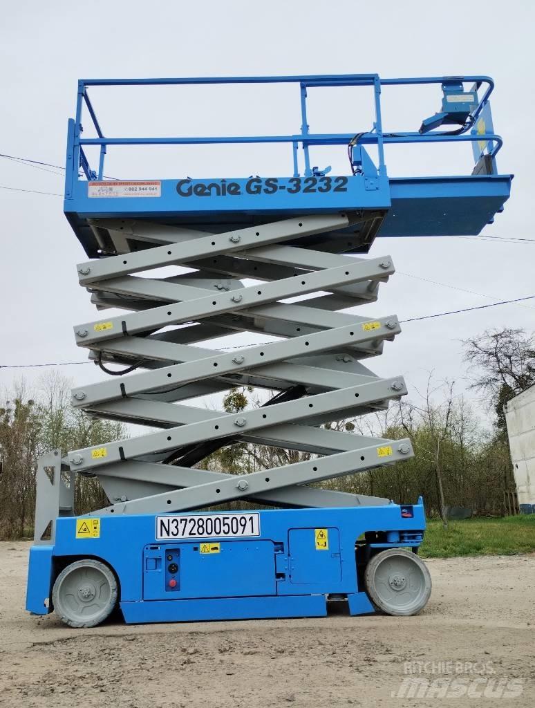 Genie GS 3232 Žirkliniai keltuvai