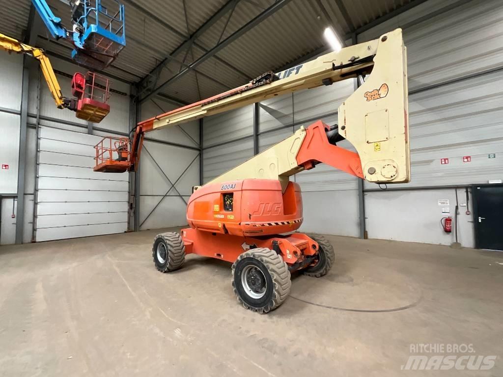 JLG 800 AJ Alkūniniai keltuvai