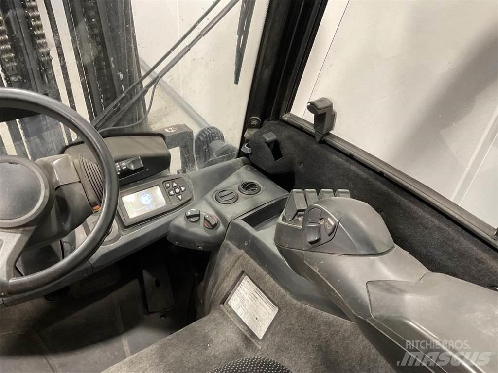 CAT EP35N Elektriniai šakiniai krautuvai