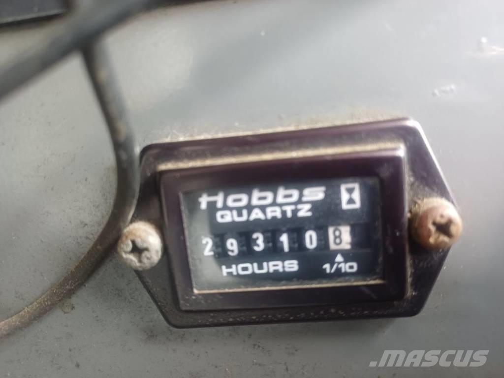 Kobelco CKE 2500 Vikšriniai kranai