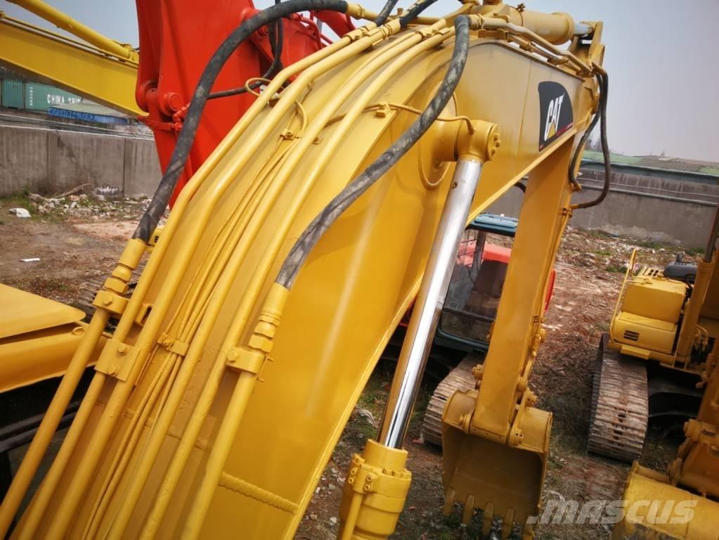 CAT 320 B L Vikšriniai ekskavatoriai