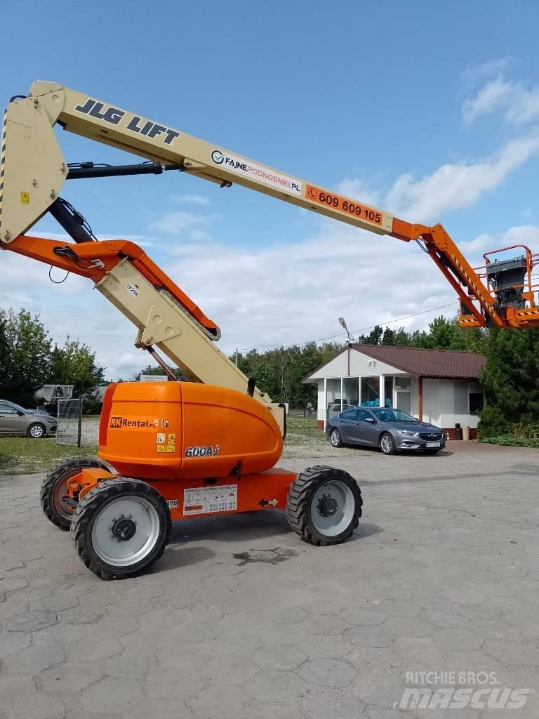 JLG 600 AJ Alkūniniai keltuvai