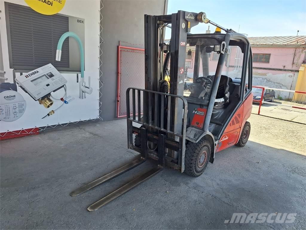Linde H25 T-01 Statyba - Kita