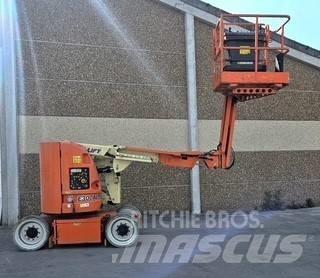 JLG E 300 AJP Alkūniniai keltuvai